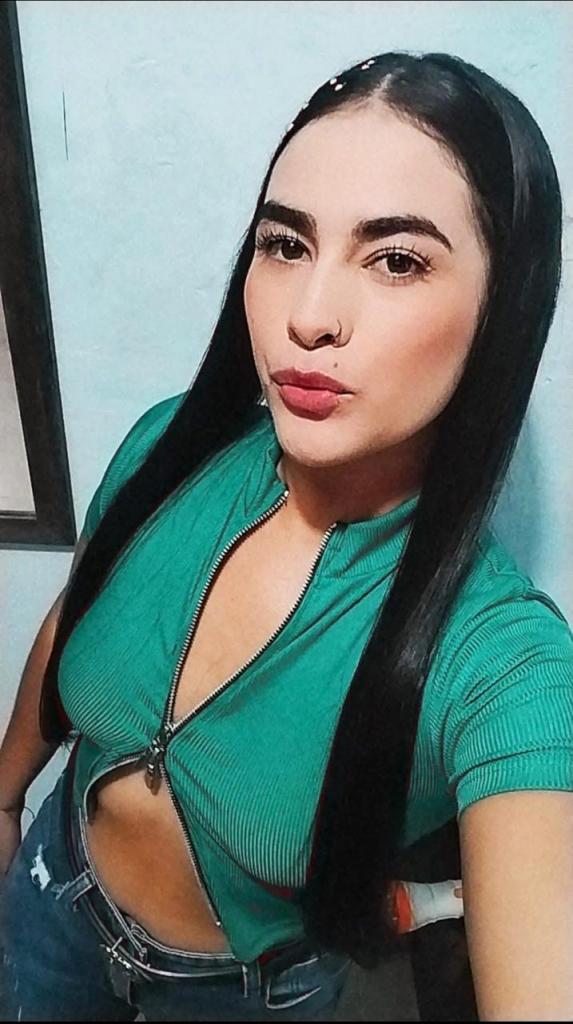 Chica busca chico en Tenerife: 