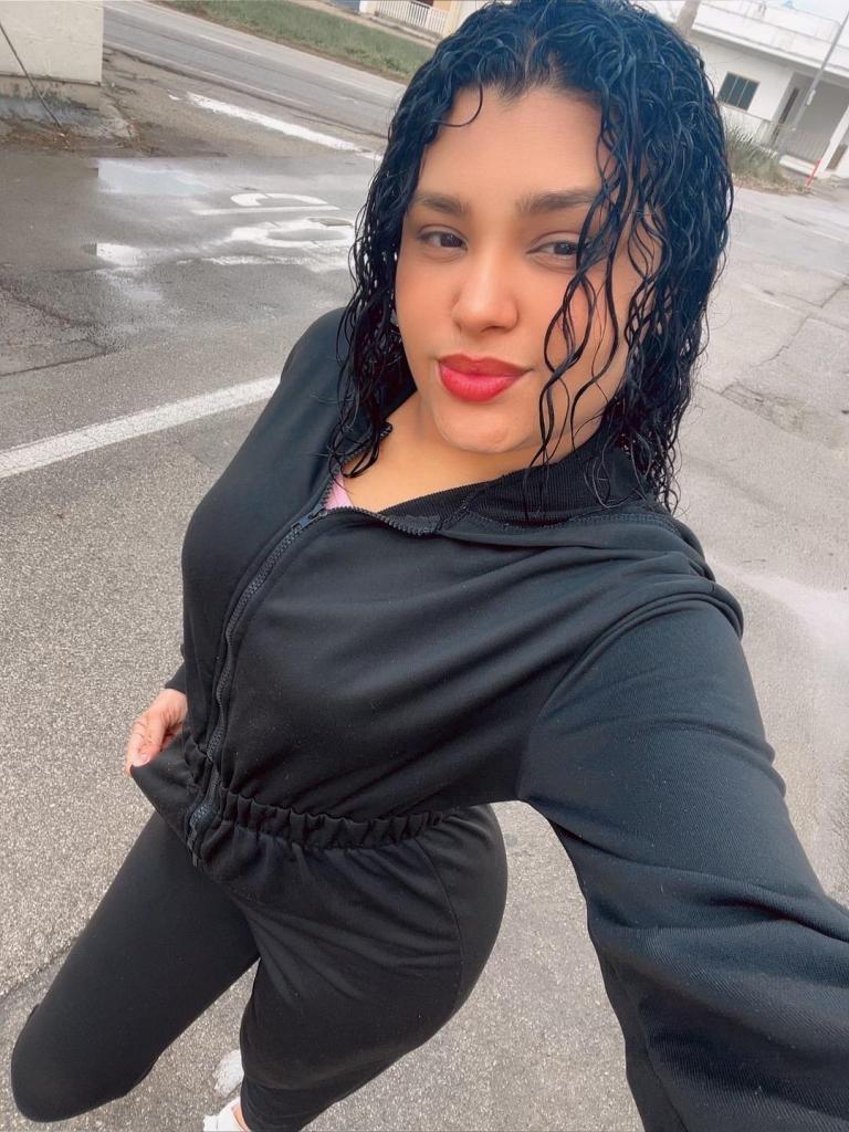 Chica busca chico en Sevilla: 