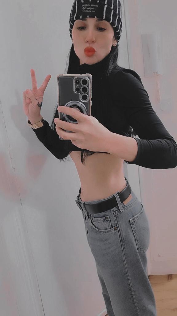 Chica busca chico en Tenerife: 