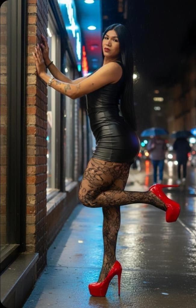 621487949: Travesti en La Coruña