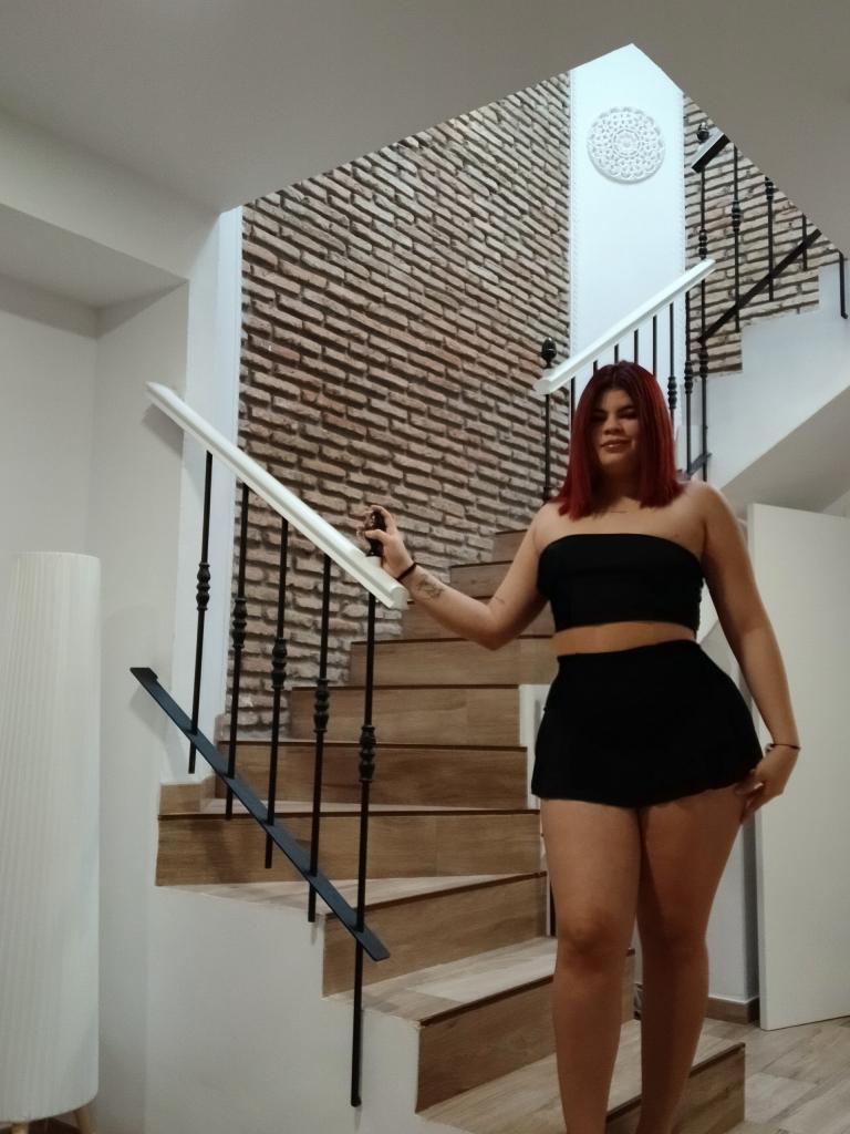 Chica busca chico en Cádiz: 