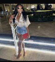 642772173: Chica busca chico en Barcelona