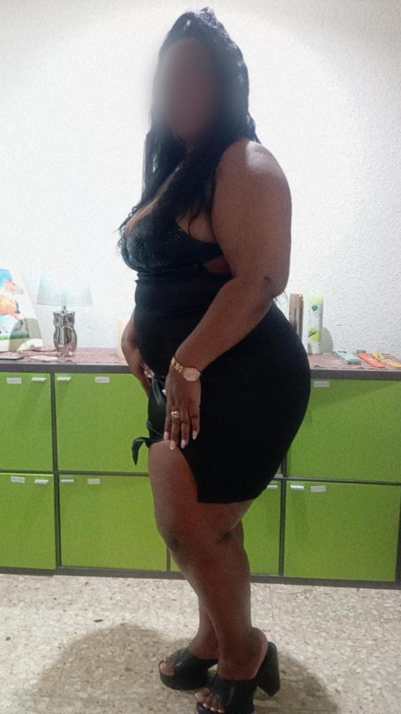 604175359: Chica busca chico en Zaragoza