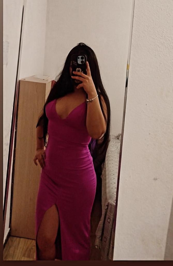Chica busca chico en Sevilla: 