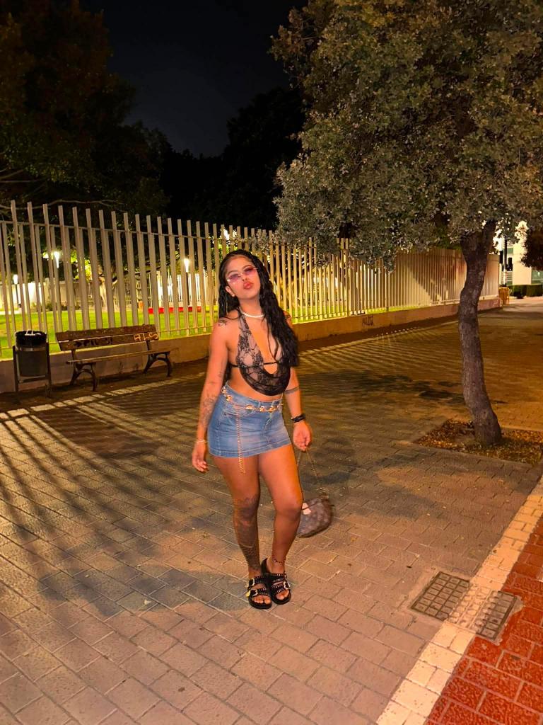 Chica busca chico en Valencia: 