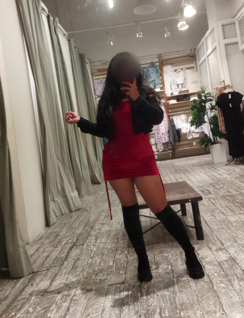Chica busca chico en Sevilla: 