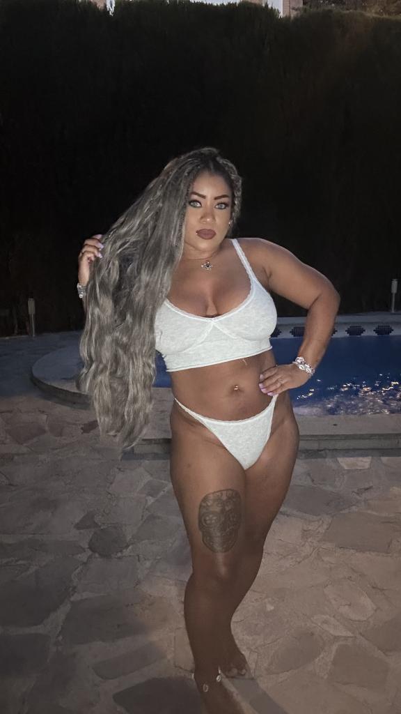 Chica busca chico en Granada: 