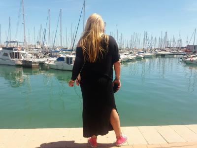 604992559: Chica busca chico en Alicante