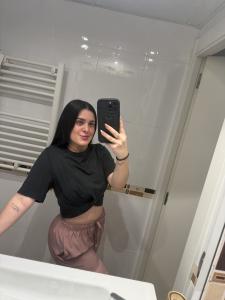 611292802: Chica busca chico en Cádiz