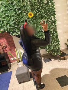604175359: Chica busca chico en Zaragoza