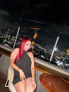 641992863: Chica busca chico en Menorca