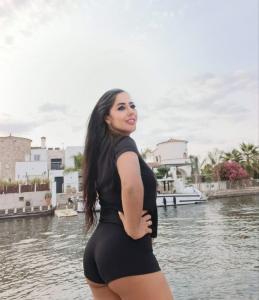 603267594: Chica busca chico en Gerona
