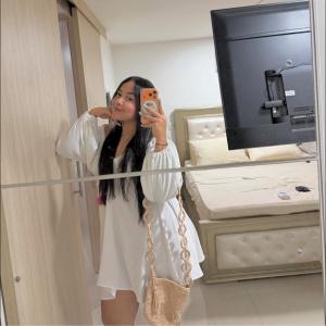 745006945: Chica busca chico en Zaragoza