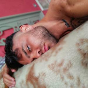 612207171: Chico busca chica en Madrid
