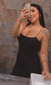 617142967: Chica busca chico en Barcelona