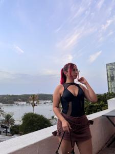 641992863: Chica busca chico en Menorca