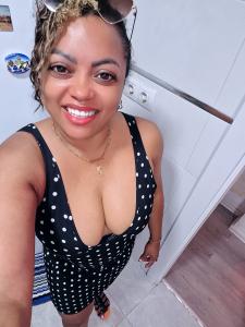 689739268: Chica busca chico en Zaragoza