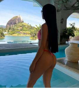 623741164: Chica busca chico en Asturias