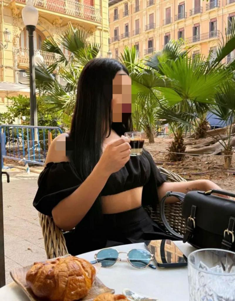 Chica busca chico en Cádiz: 