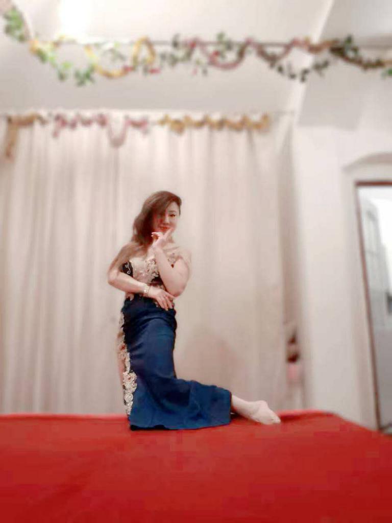 671672163: Chica busca chico en Madrid