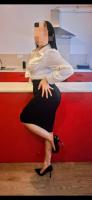 637739512: Chica busca chico en Barcelona
