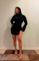 637739512: Chica busca chico en Barcelona