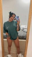 631065101: Chica busca chico en Tarragona