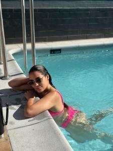 Chica busca chico en Sevilla: 