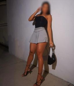 Chica busca chico en Alicante: 