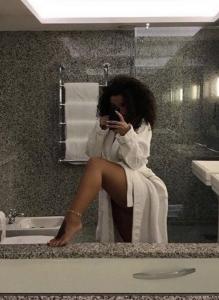 614522487: Chica busca chico en Lérida