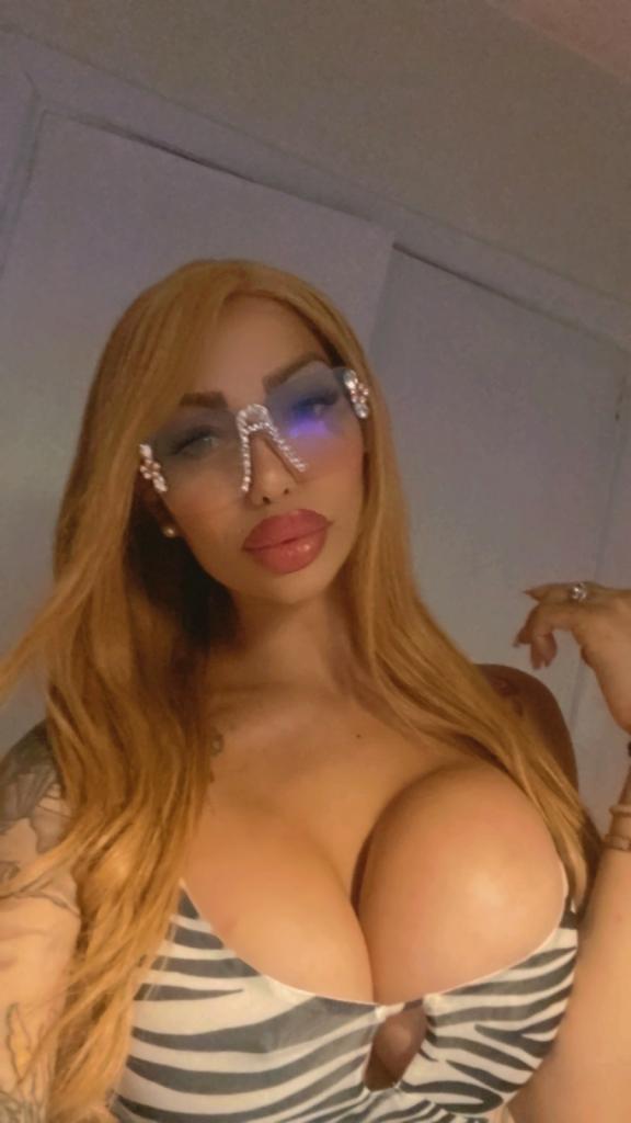 Chica busca chico en Barcelona: 