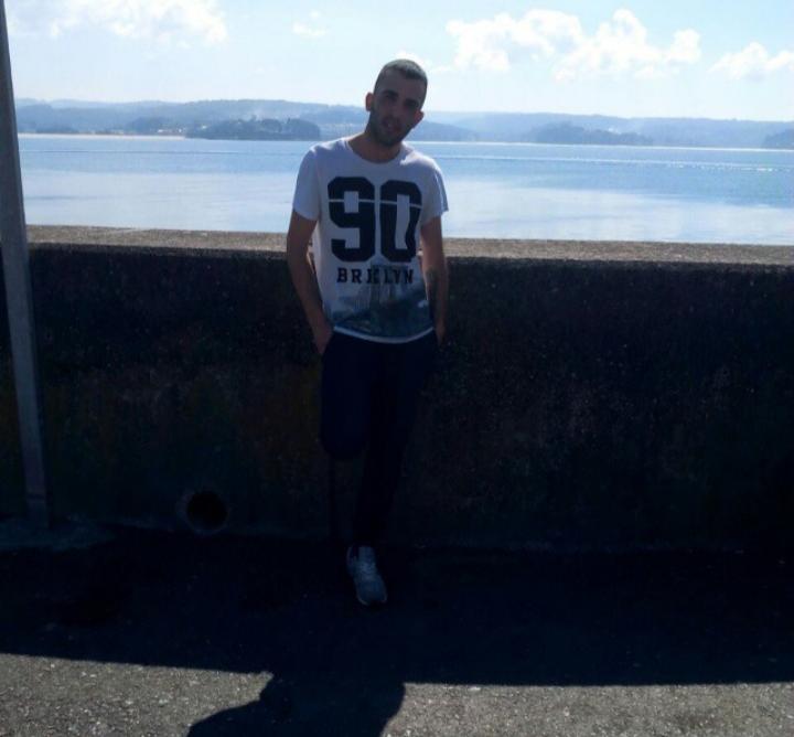 Chico busca chica en Tenerife: 