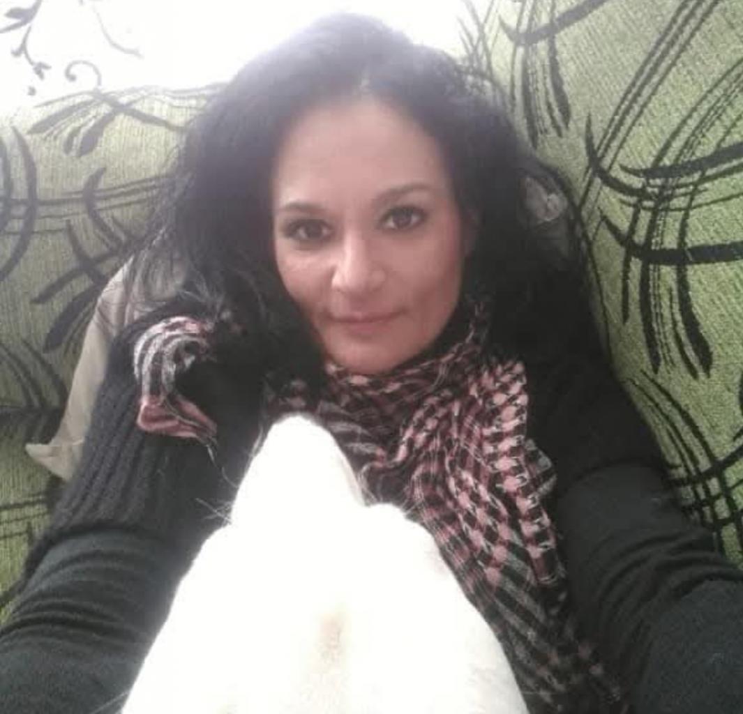 Chica busca chico en Sevilla: 