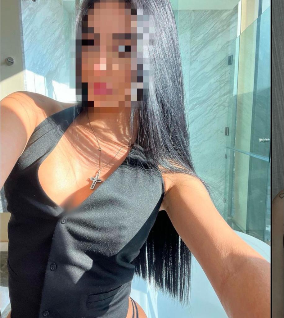 647558468: Chica busca chico en Alicante