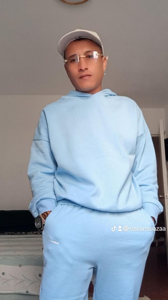 Chico busca chica en Valencia: 