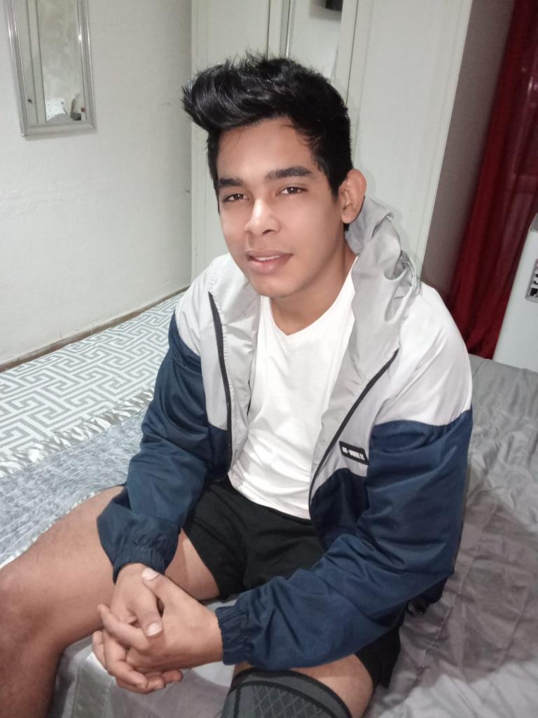 Chica busca chico en Toledo: 