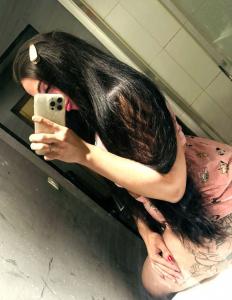 697931423: Chica busca chico en Asturias