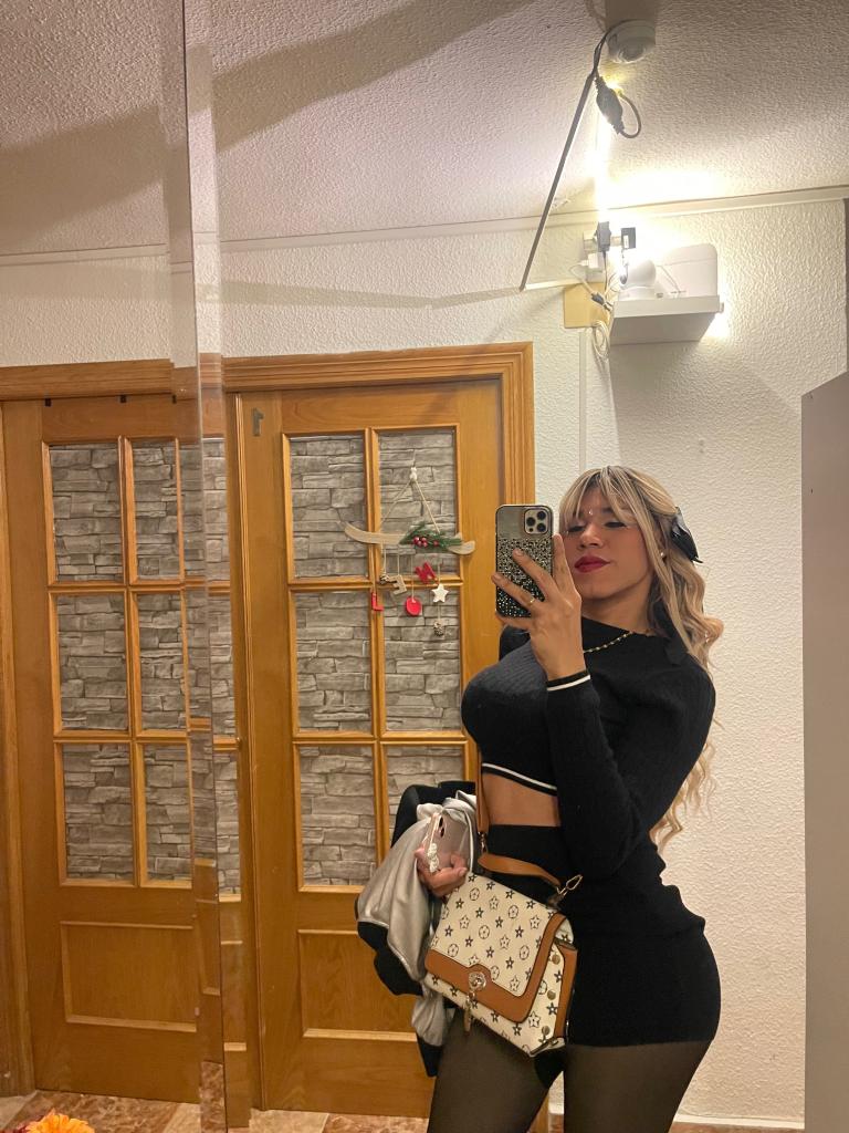 Travesti en Alicante: 