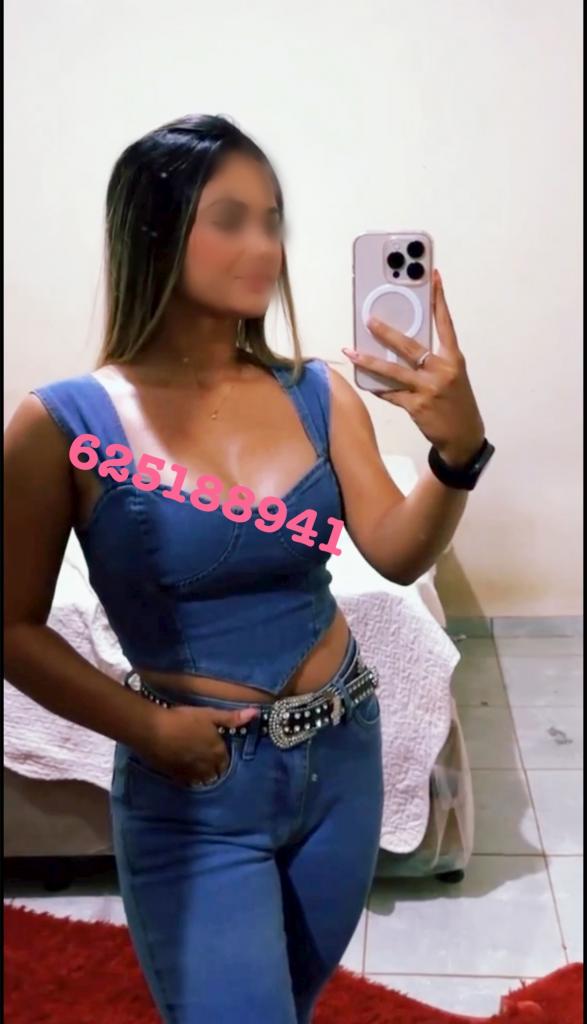Chica busca chico en Pontevedra: 