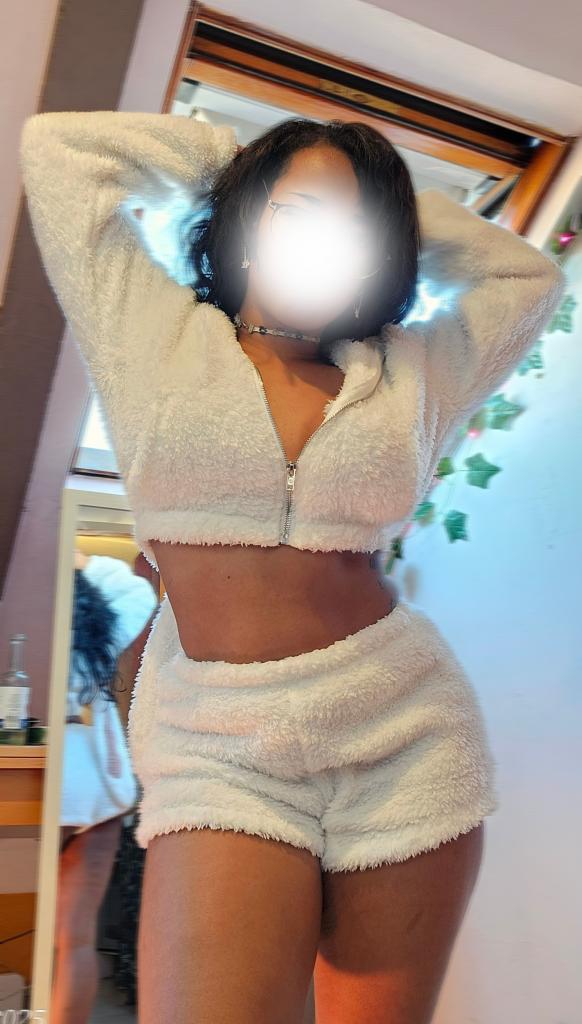 Chica busca chico en Pontevedra: 