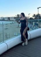 613896380: Chica busca chico en Alicante