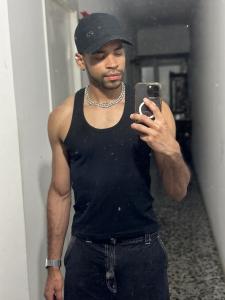 Chico busca chica en Valencia: 