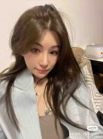 664019629: Chica busca chico en Barcelona