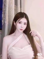 664019629: Chica busca chico en Barcelona