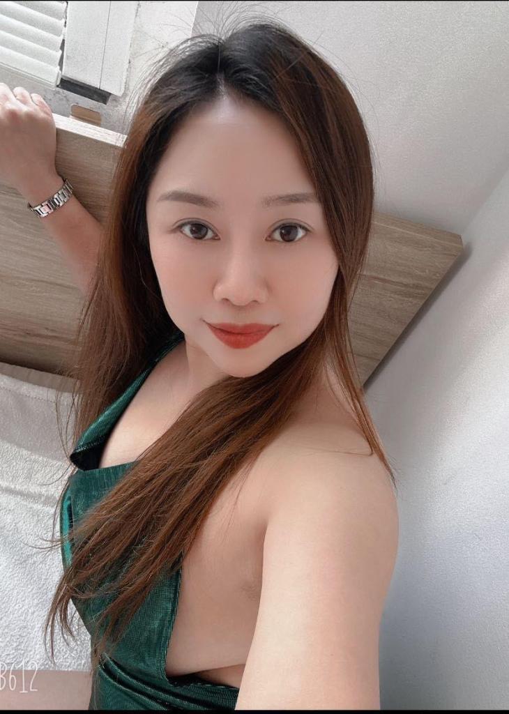 Chica busca chico en La Coruña: 
