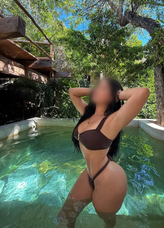 Chica busca chico en Barcelona: 