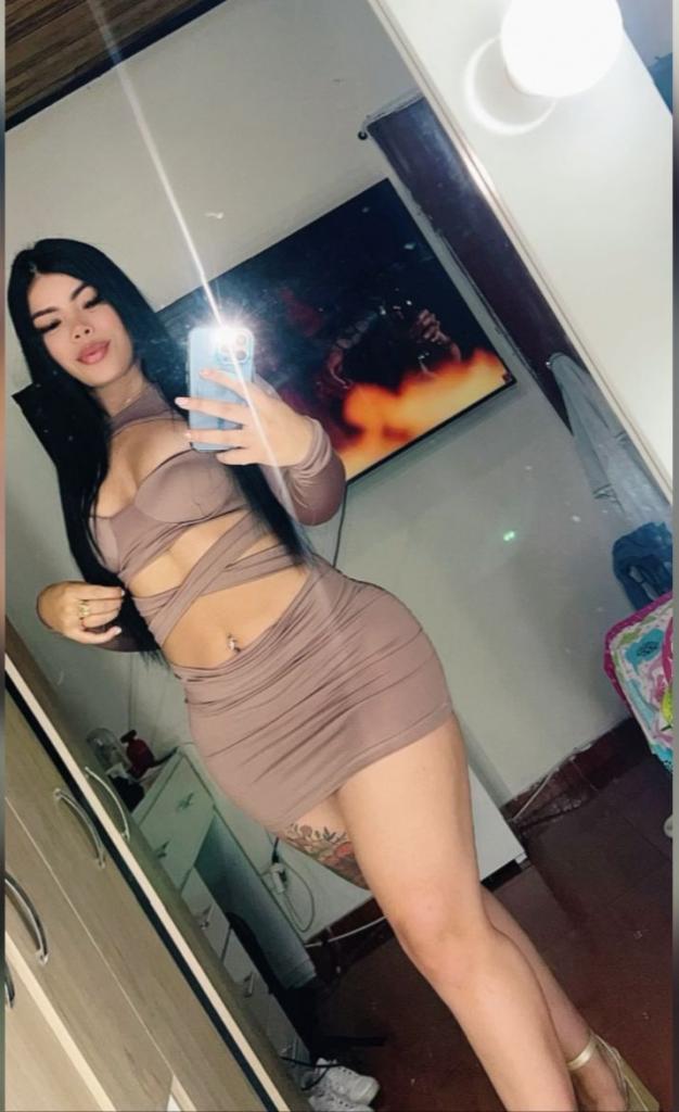 Chica busca chico en Málaga: Chica busca chico