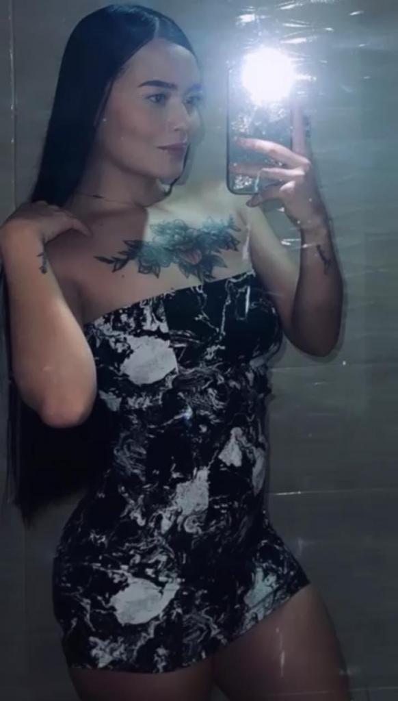 Chica busca chico en Cádiz: 