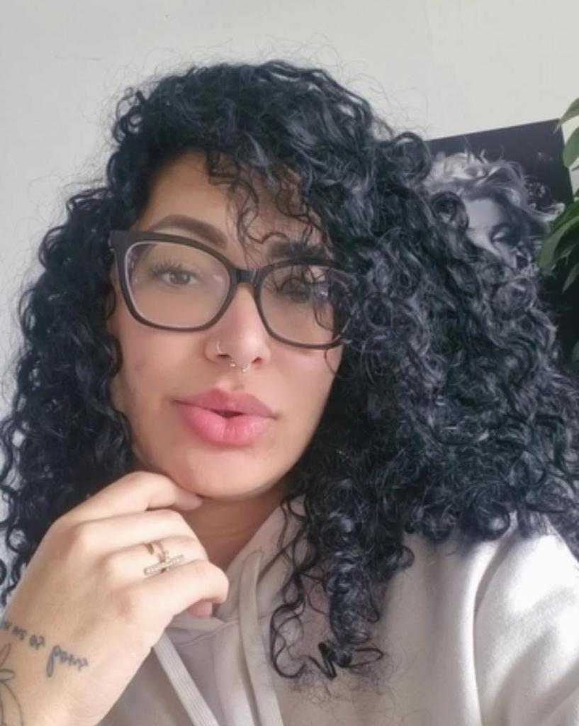 Chica busca chico en Pontevedra: 