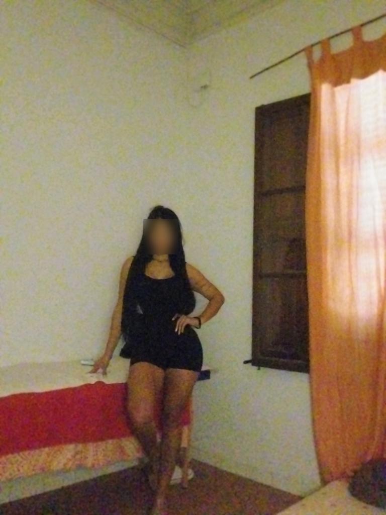 641550774: Chica busca chico en Mallorca